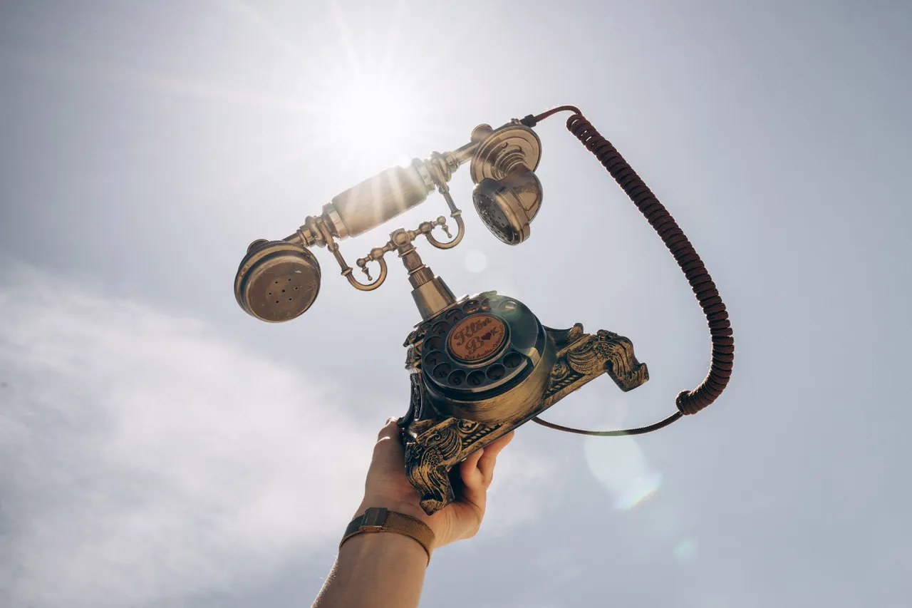 Klönbox Vintage-Telefon im Sonnenlicht Gegenlicht